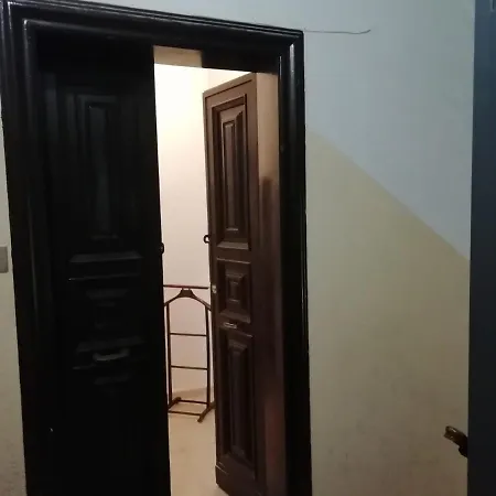 Rosso Quintino Bari